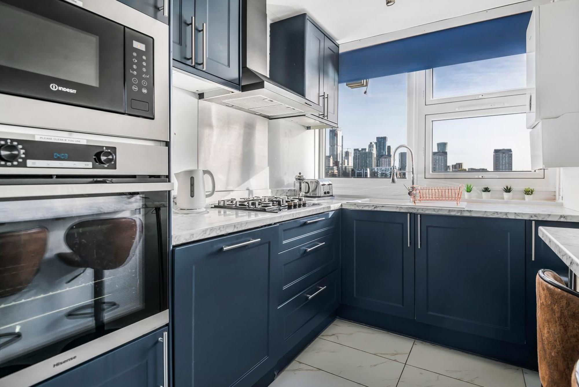 Stunning Massive Bedroom +Direct Thames River View ลอนดอน ภายนอก รูปภาพ